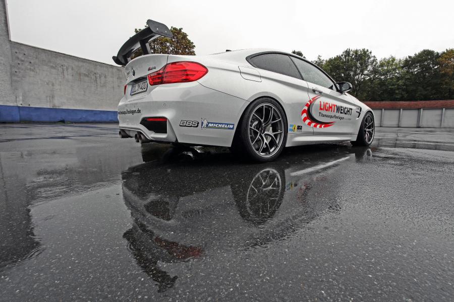  BMW M4 Coupe by Lightweight 2014 года  (фото 15 из 22)